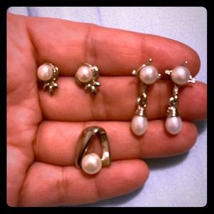Real fresh water pearls and silver jewelry